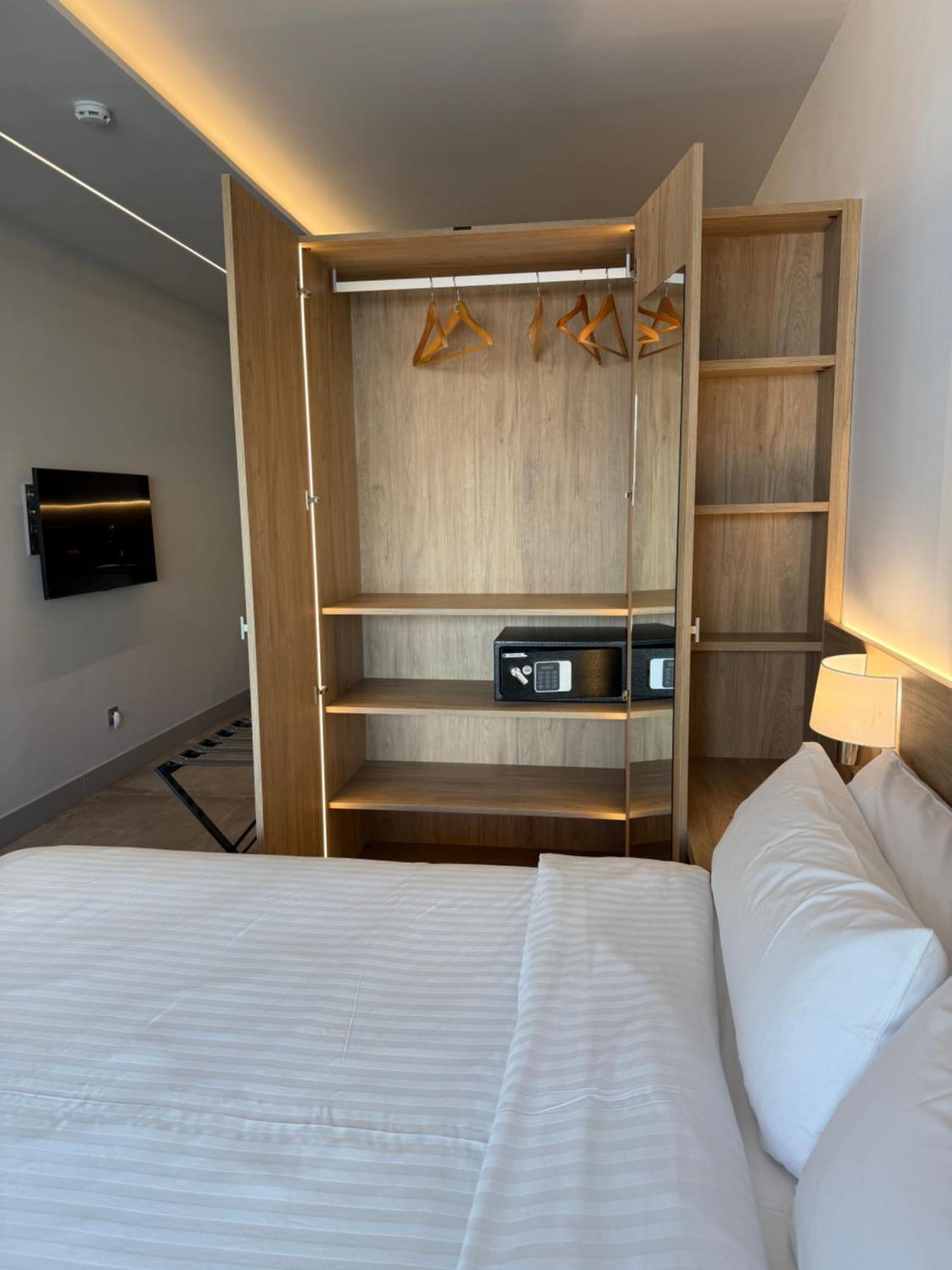Tetuan Places Madrid Exterior photo